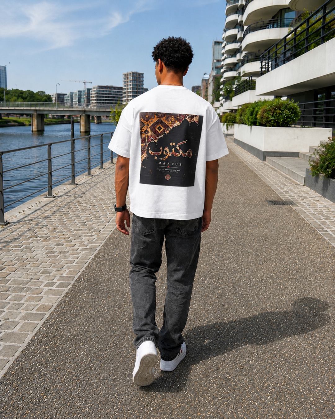 Maktub Oversized Tee